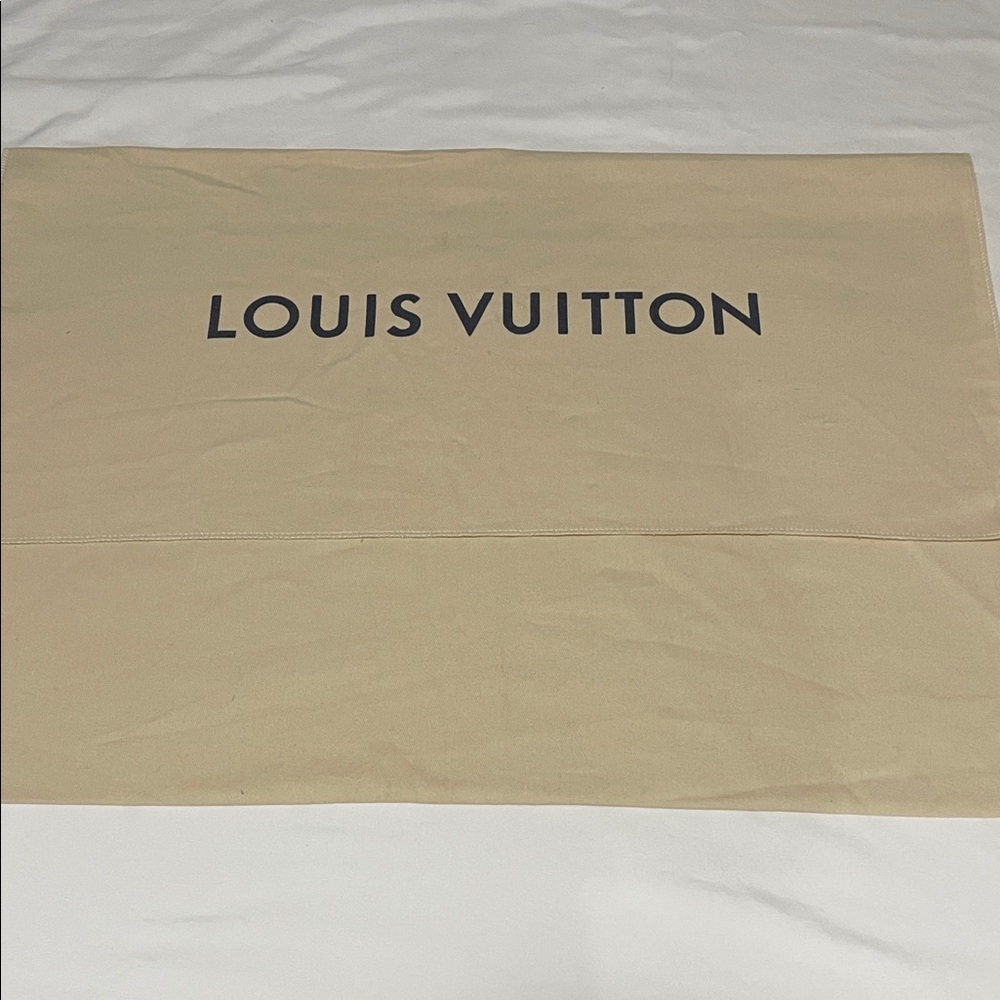 Louis Vuitton Beige Storage dust storage Bag